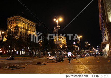 Night street with burning lanterns. Kyiv street at night. Lights of night city 114613955