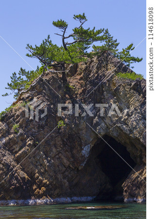 Scenery of Uradome Coast in spring Tottori Prefecture Uradome Coast 114618098