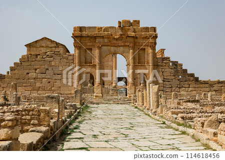 Arch of Antoninus Pius in Subaytilah, Tunisia 114618456