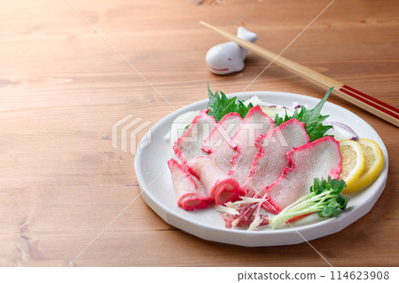 小鬚鯨培根片和歌山縣太地町鄉土料理(超商有售) 小鬚鯨培根片和歌山縣太地町鄉土料理(超商有售) 114623908