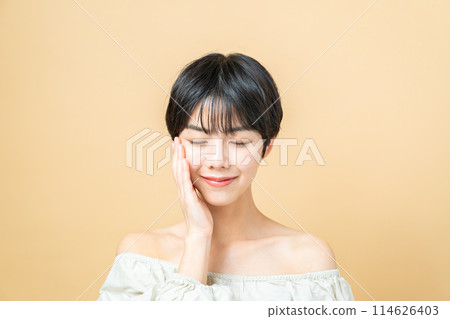 Beauty woman Beauty woman 114626403