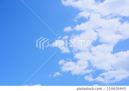 五月中旬下午的藍天 五月中旬下午的藍天 114626443
