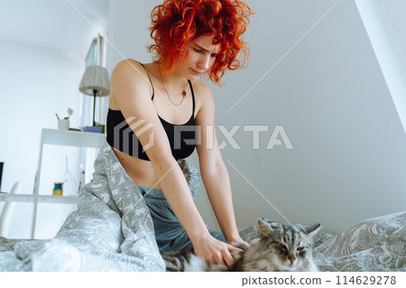 Friendship between pet and its owner 114629278