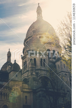 Sacre Coeur in Paris with lens flare Sacre Coeur in Paris with lens flare 114630659