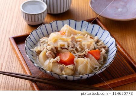 肉土豆和清酒 肉土豆和清酒 114630778