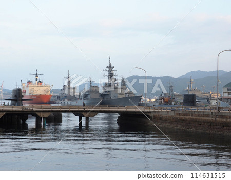 Submarines and destroyers of the Japan Maritime Self-Defense Force from "Alley Karasukojima" in Kure City, Hiroshima Prefecture 114631515