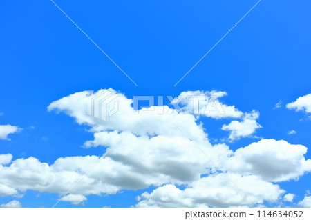 Image of a refreshing spring sky and clouds 114634052