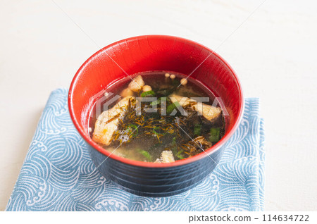 Akamoku miso soup 114634722