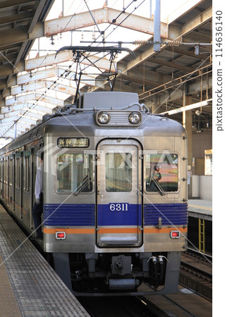 天下茶屋車站出發的“南海6300系” 114636140