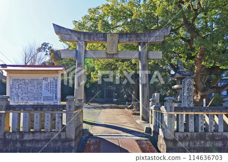 The head shrine of Anayu Takami Shrine in Yahata Nishi Ward, Kitakyushu City 114636703