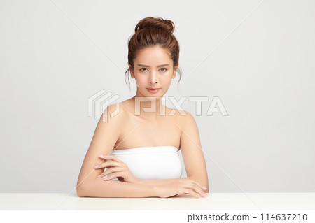 Beautiful young asian woman with clean fresh skin on white background, Face care, Facial treatment, Cosmetology, beauty and spa, Asian women portrait. 114637210