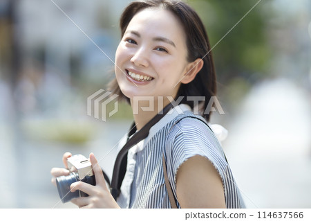 相機女孩獨自旅行 114637566