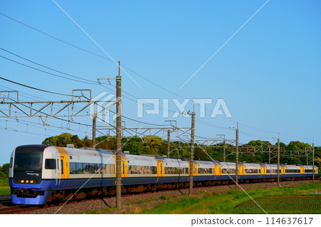 Boso Express 255: Limited express train running on the Sotobo Line Boso Express 255: Limited express train running on the Sotobo Line 114637617