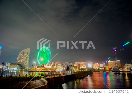 Night view of Yokohama Minato Mirai 114637941