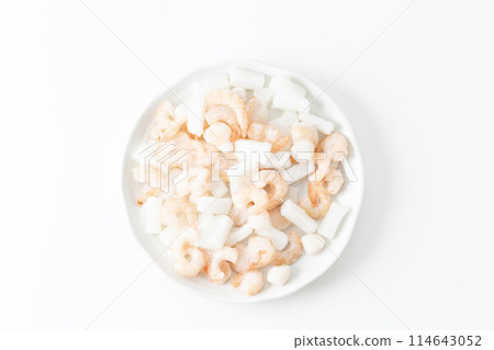 Frozen seafood mix on white background 114643052