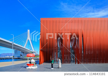 Bikkuri Ringo 與青森灣大橋 Wallasse 114643101