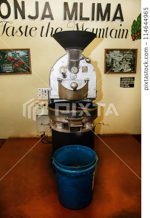 Union Cafe in Arusha, popular among tourists. Fresh ground coffee. Large coffee machine Union Cafe in Arusha, popular among tourists. Fresh ground coffee. Large coffee machine 114644965