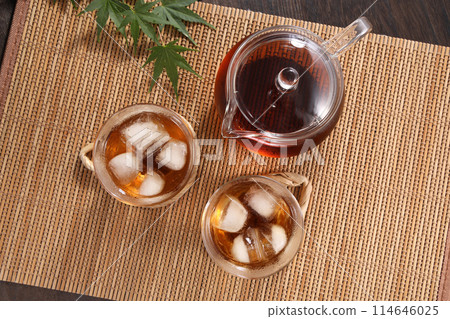 Cold barley tea Cold barley tea 114646025
