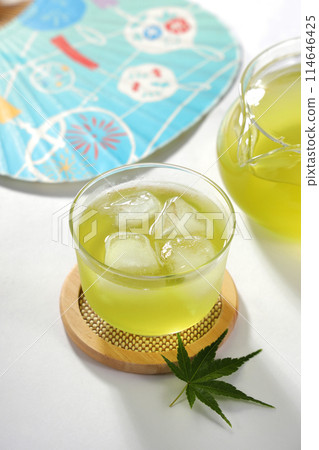 Cool tea Cool tea 114646425