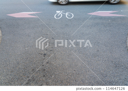 Road signs and markings to prevent traffic accidents Road signs and markings to prevent traffic accidents 114647126