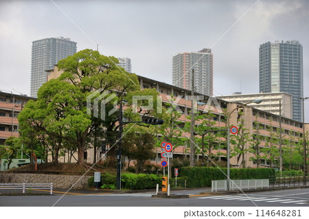 Metropolitan housing complex (Tatsumi, Koto Ward) Metropolitan housing complex (Tatsumi, Koto Ward) 114648281