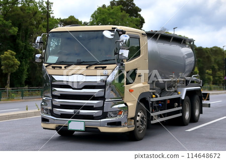 油罐車的形象 114648672