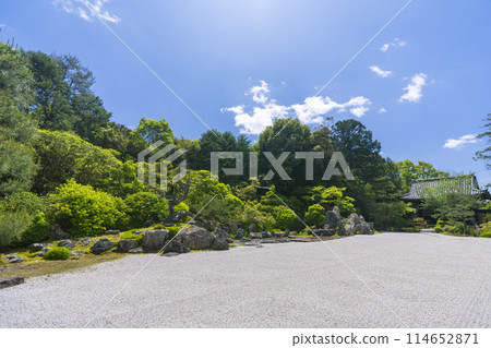 Kyoto Kinno-in Tsurukame garden 114652871