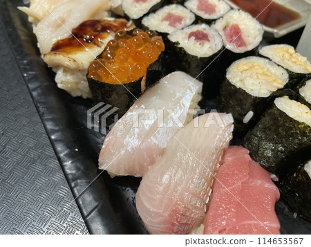 Assorted Nigiri Sushi 114653567