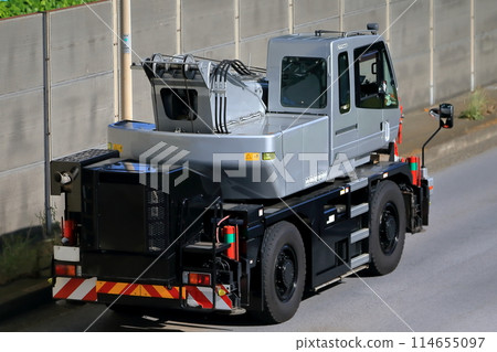 崎嶇地形起重機圖像 114655097