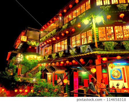 台灣,九份(九份)老街的夜晚_HDR/動漫風格 台灣,九份(九份)老街的夜晚_HDR/動漫風格 114658318