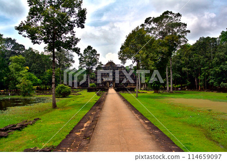 Angkor Thom Ruins, Cambodia 114659097