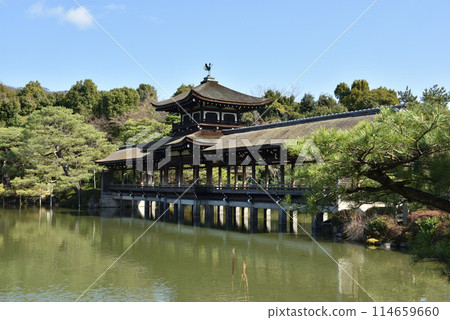 平安神宮太平閣（橋殿） 114659660