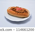 Delicious fried noodles on a white plate 114661200
