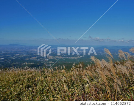 View from Mt. Onna-dake (Kuratake, Kikuchi City, Kumamoto Prefecture) 114662872