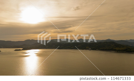 Hamana湖日落煥發 114671333