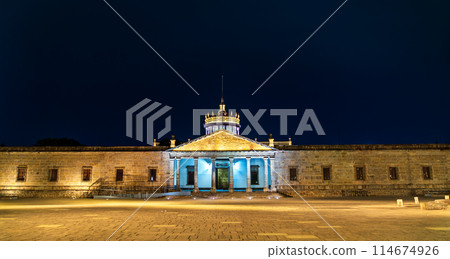 Hospicio Cabanas, UNESCO world heritage in Guadalajara, Mexico at night Hospicio Cabanas, UNESCO world heritage in Guadalajara, Mexico at night 114674926