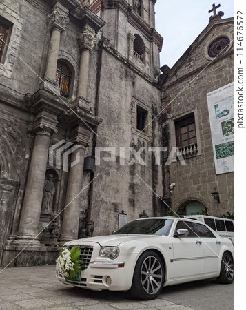 Wedding in the church 114676572