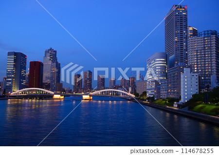 勝哄橋與東京隅田川城市景觀 114678255