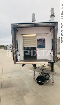 飛機登機橋 114678637