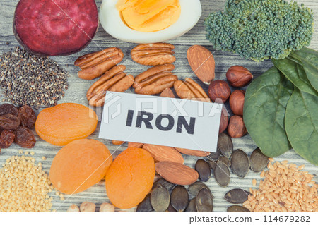 Ingredients containing natural iron, minerals and vitamins 114679282