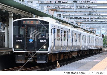 [JR九州] BEC819系+817系（福北豐線：吉塚站） 114679366