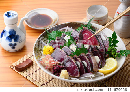 Seared bonito Nanki Katsuura Port 114679638