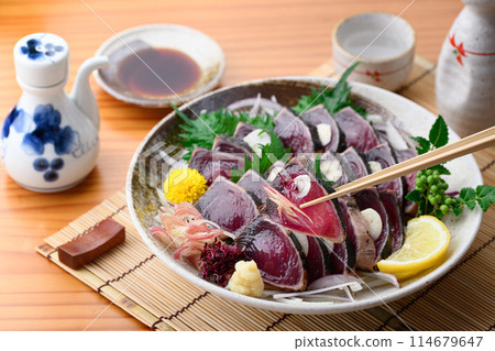 Seared bonito Nanki Katsuura Port Seared bonito Nanki Katsuura Port 114679647