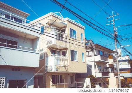 Detached house 114679667