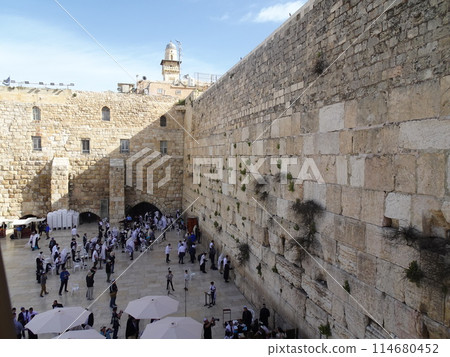 Judaism's holy site, the Western Wall, Jerusalem, Israel 114680452