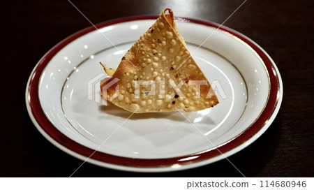 Indian/Nepalese food papad (papar, papar) Indian/Nepalese food papad (papar, papar) 114680946