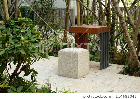 建築場地內公園的自由空間 建築場地內公園的自由空間 114683045