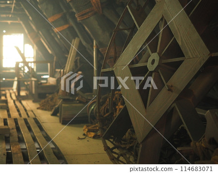 Inside the storehouse 114683071