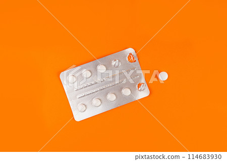 Pill Blister on Color Background, Silver Medicine Capsule Package, Drugs Packaging, Pill Pack Pill Blister on Color Background, Silver Medicine Capsule Package, Drugs Packaging, Pill Pack 114683930