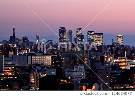 Nagoya city landscape 114684077